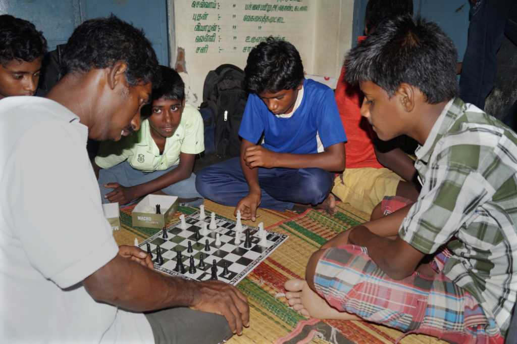 thumbnail of dsc04348