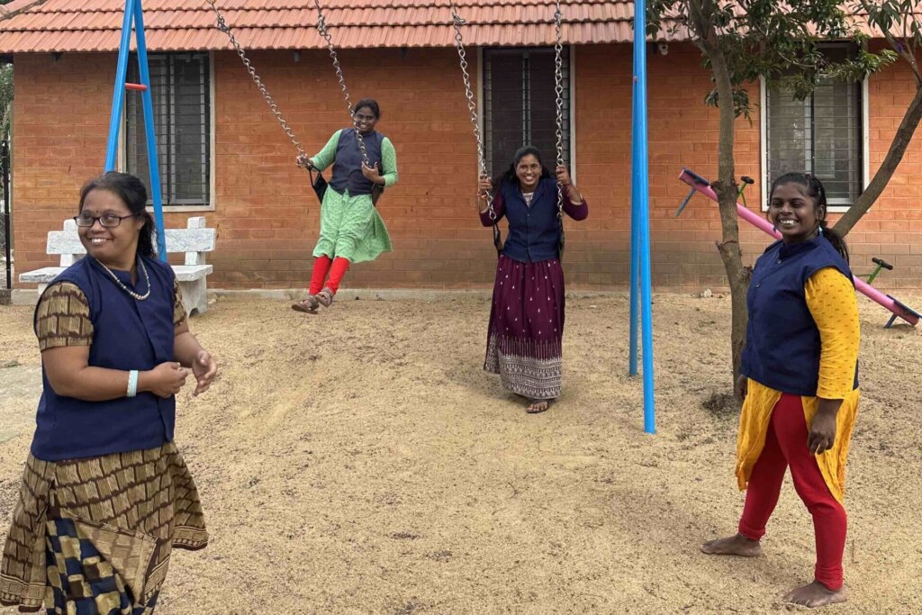 thumbnail of IMG_4132